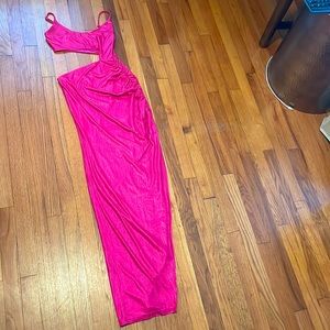 Hot pink Metallic Revolve Dress, never worn! Great stretch and comfy feel!
